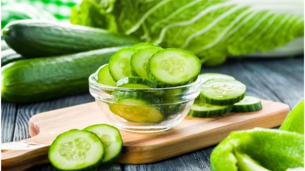 Top 7 Health Benefits of Adding Cucumber to Your Diet