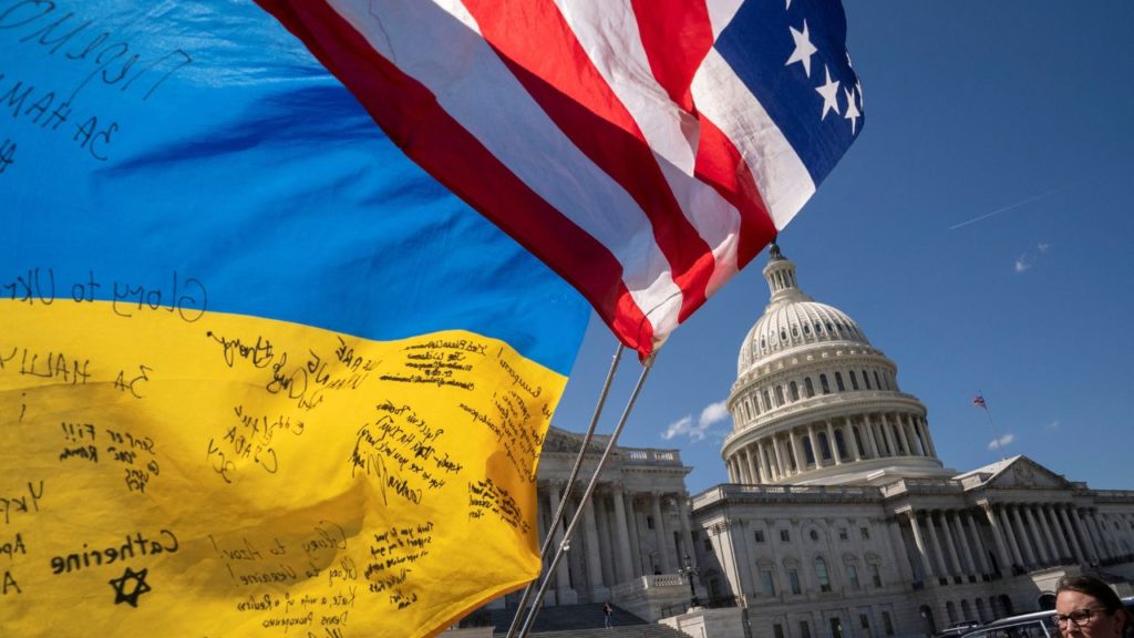 US House Passes $95 Billion Aid Package for Ukraine